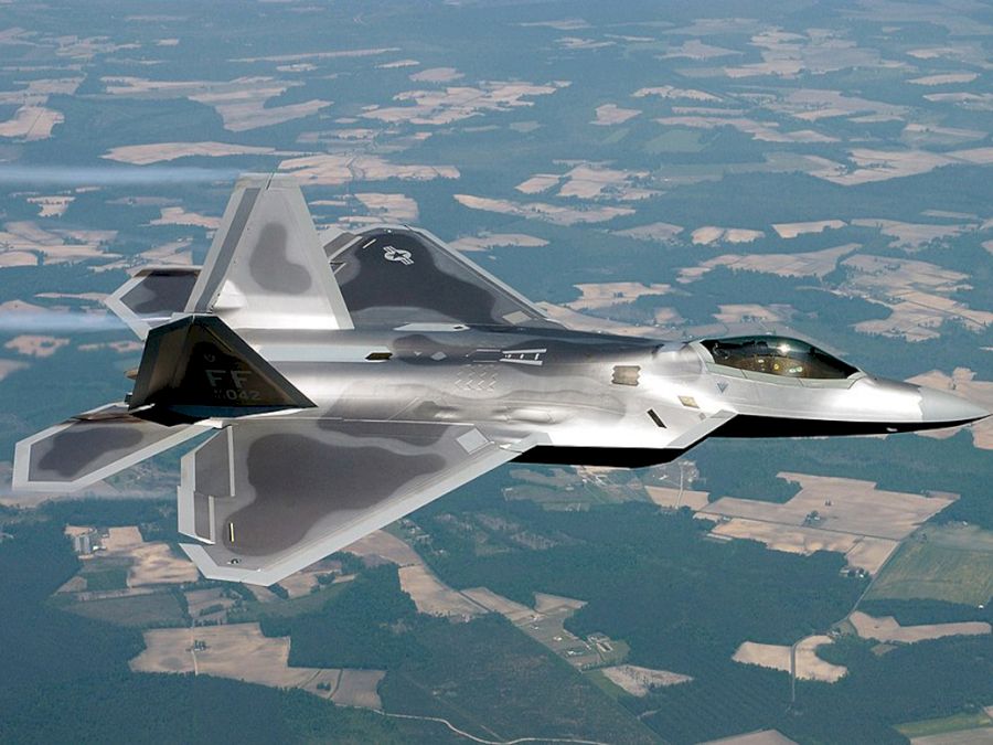 avioane f-22 